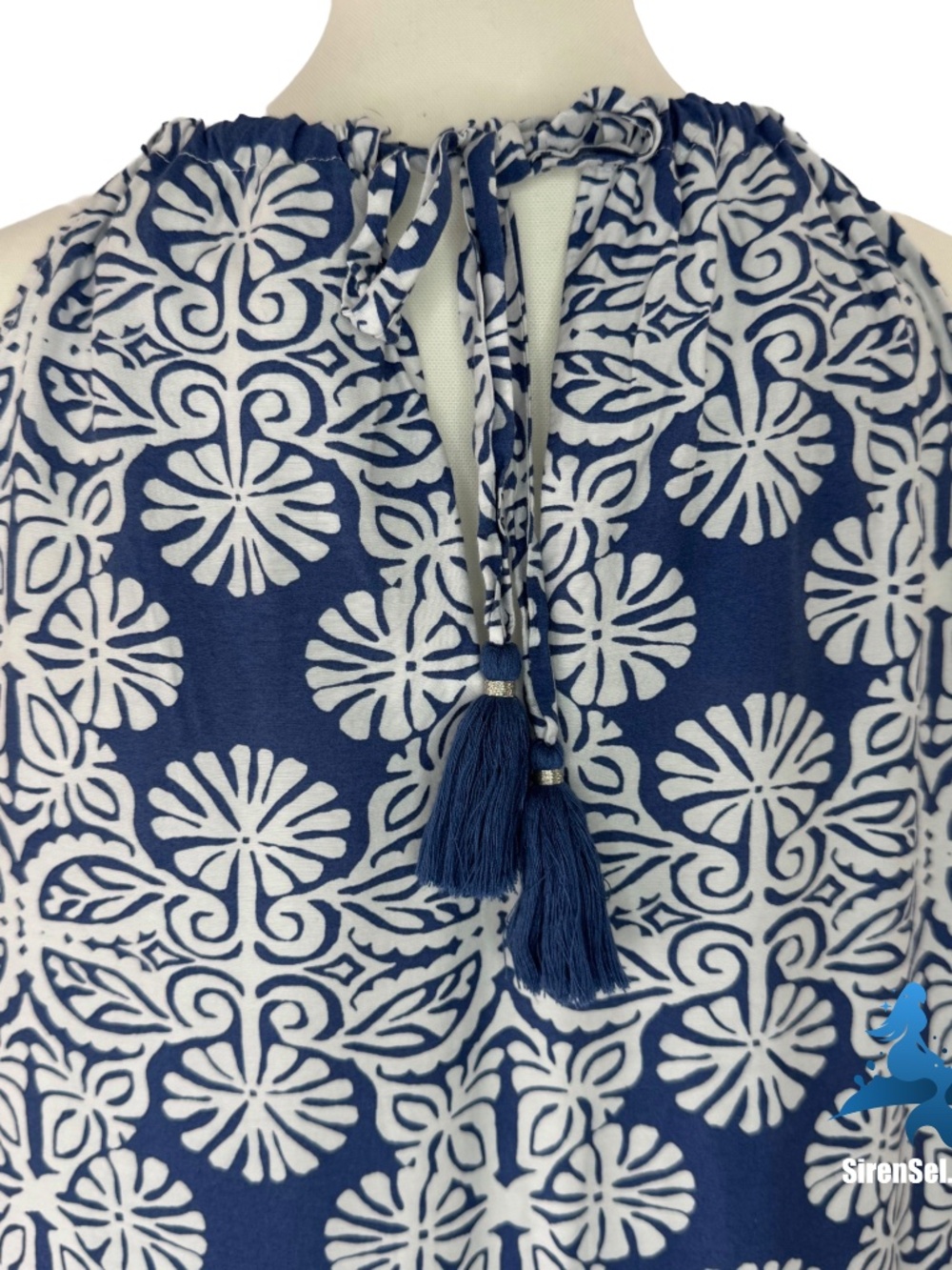 1287 Vineyard Vines Halter Dress – 2 – Blue White - Picture 8 of 13